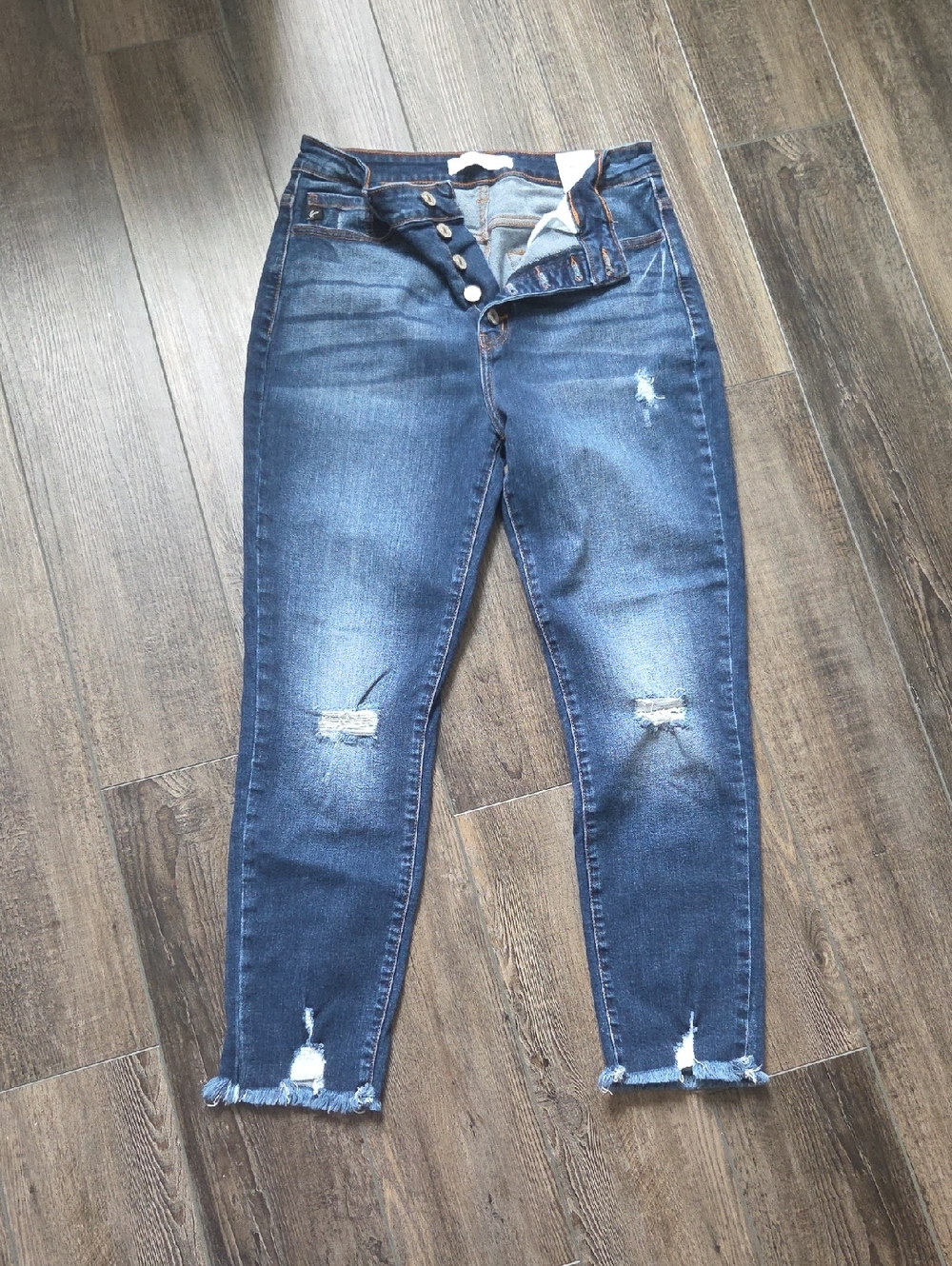 Kancan Distressed Women's Jeans